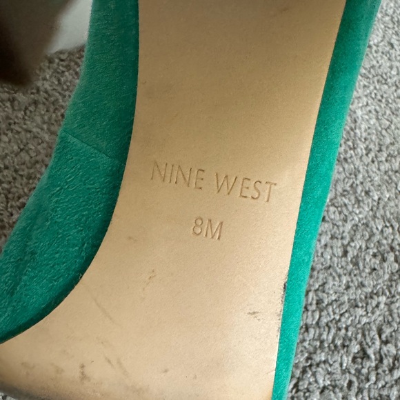 Nine west heels - Picture 4 of 4